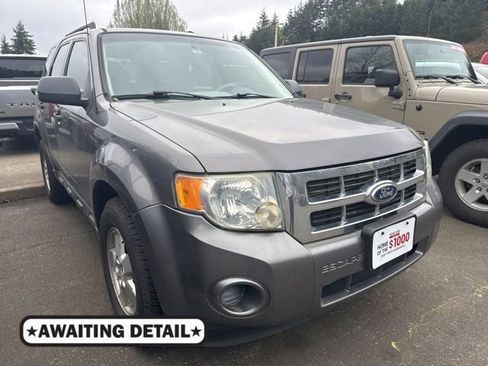 Used 2010 Ford Escape XLS image 1