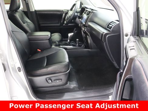 Certified 2023 Toyota 4Runner TRD Off-Road Premium image 40