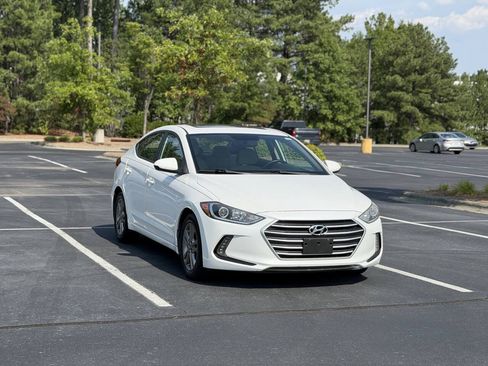 Used 2017 Hyundai Elantra Value Edition FWD image 1