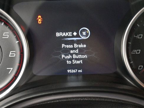 Used 2019 Dodge Charger R/T RWD image 19