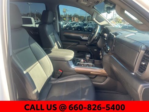 Used 2024 Chevrolet Silverado 1500 RST image 11