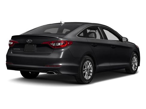Used 2017 Hyundai Sonata SE FWD image 3
