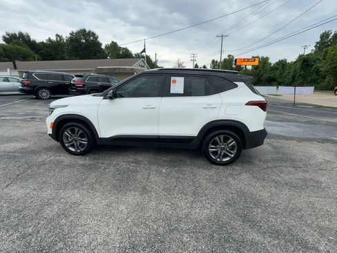 Used 2021 Kia Seltos S FWD image 5