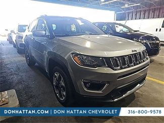 Used 2019 Jeep Compass Limited image 1