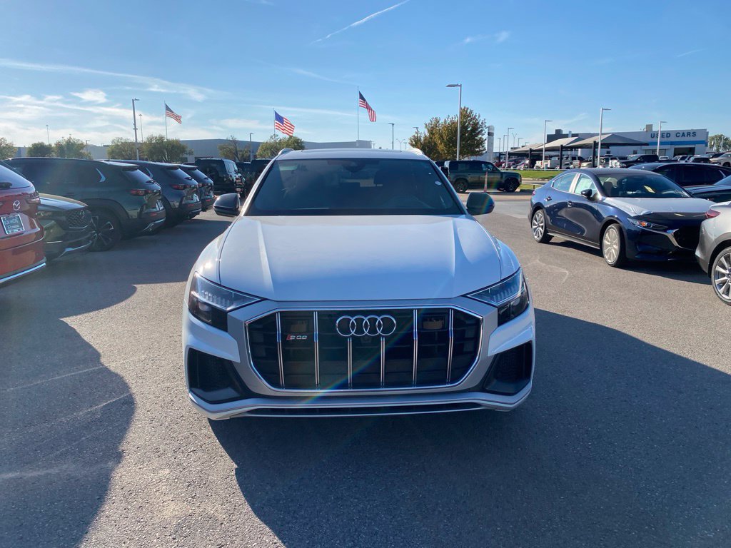 Used 2023 Audi SQ8 Prestige w/ Prestige Package AWD/4WD image 2