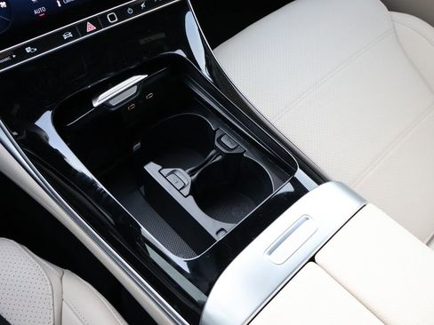 New 2026 Mercedes-Benz C 300 4MATIC Sedan image 28