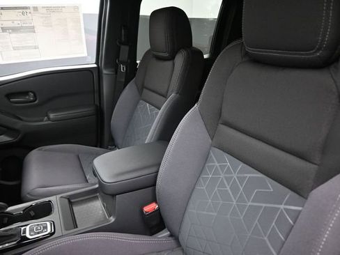 New 2026 Nissan Frontier SV AWD/4WD image 33