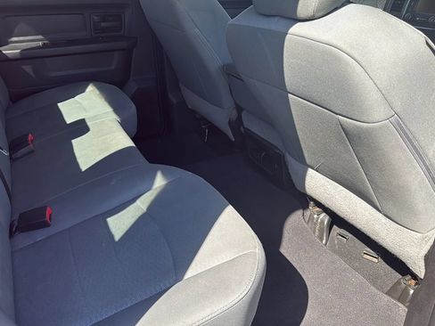 Used 2018 RAM 1500 Express w/ Express Value Package AWD/4WD image 14