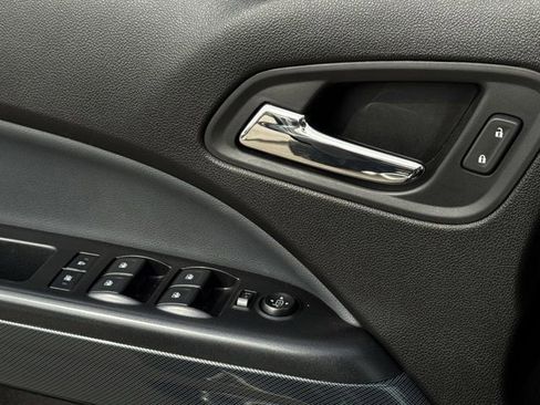 Used 2020 Chevrolet Colorado Z71 image 24
