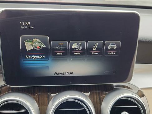 Used 2016 Mercedes-Benz GLC 300 4MATIC image 41