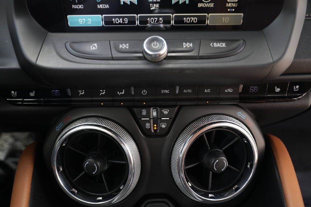 Used 2018 Chevrolet Camaro SS RWD image 52