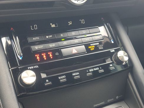 Used 2025 Lexus IS 300 w/ Premium Package RWD image 32