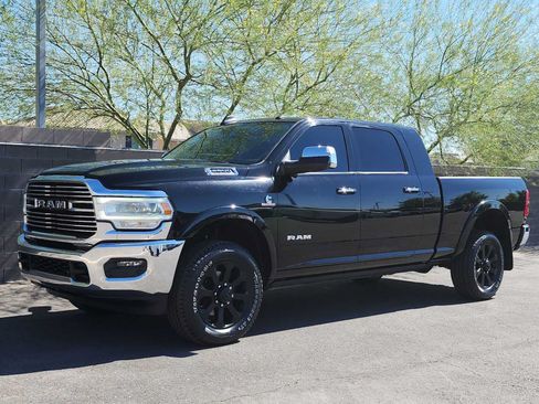 Used 2019 RAM 2500 Laramie AWD/4WD image 4