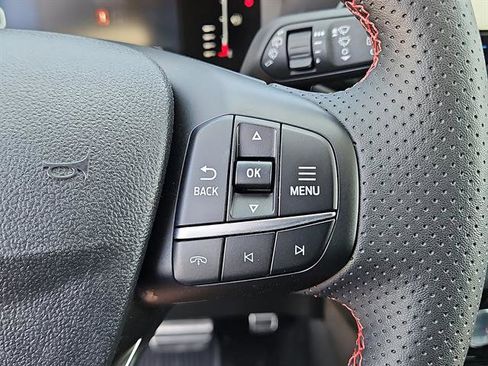 Used 2023 Ford Escape ST-Line w/ Tech Pack #1 FWD image 18