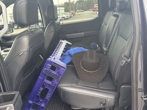 Used 2021 Ford F150 Lariat image 9