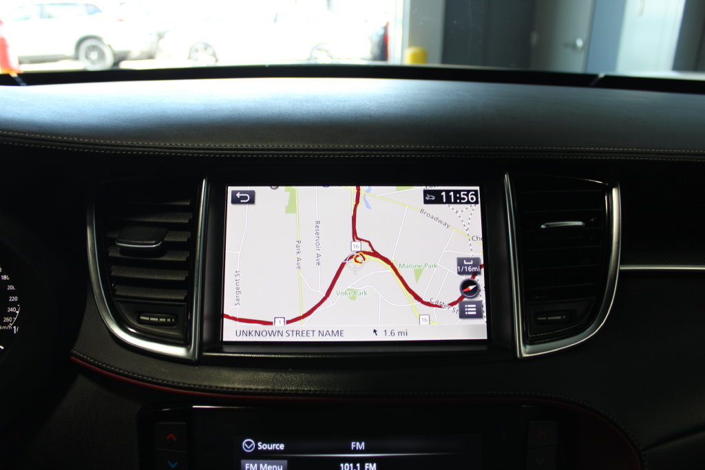 Used 2024 INFINITI QX50 Sport AWD/4WD image 16