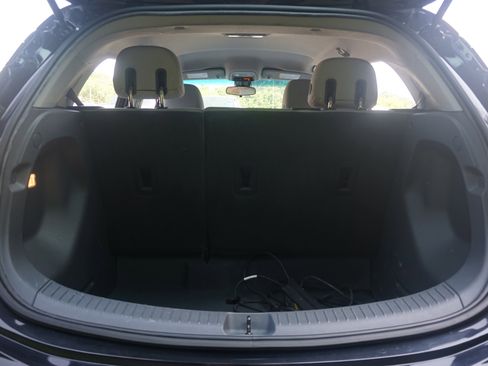 Used 2020 Chevrolet Bolt LT image 18