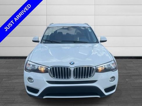 Used 2017 BMW X3 sDrive28i RWD image 8