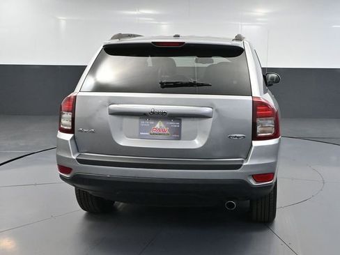 Used 2016 Jeep Compass High Altitude image 6