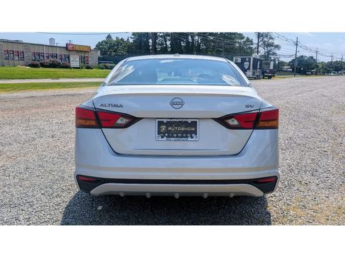Used 2023 Nissan Altima 2.5 SV image 6