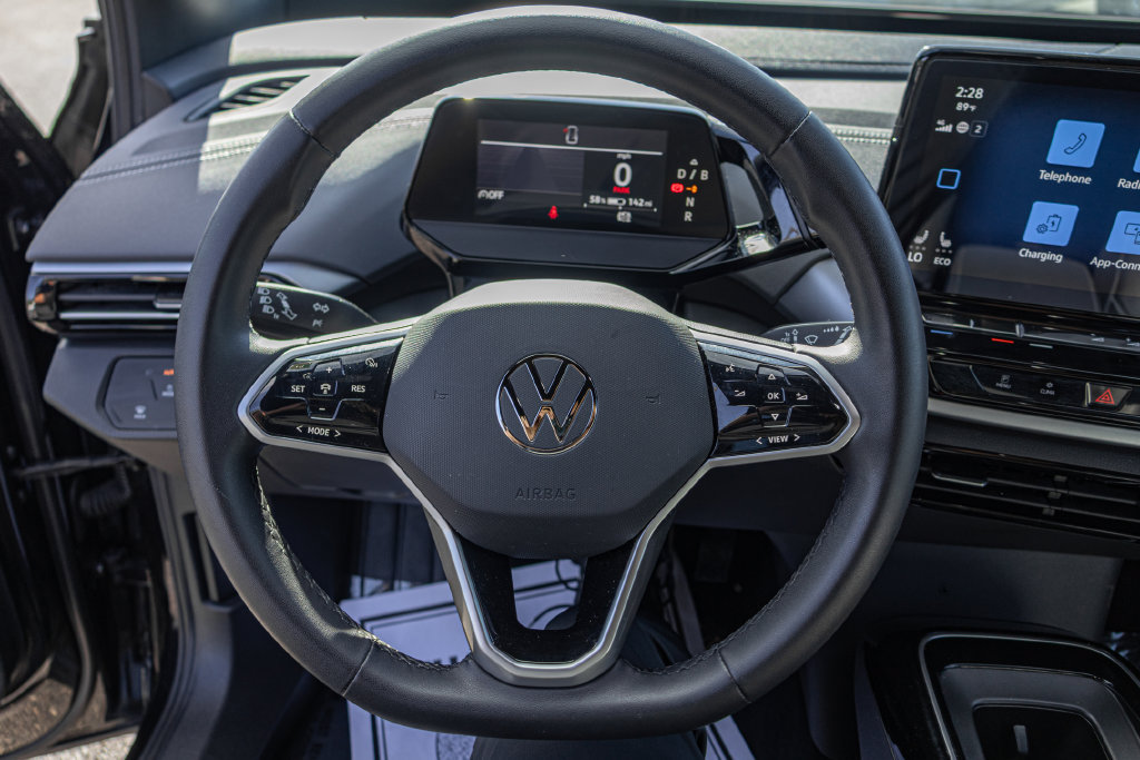 Certified 2023 Volkswagen ID.4 Pro RWD image 21