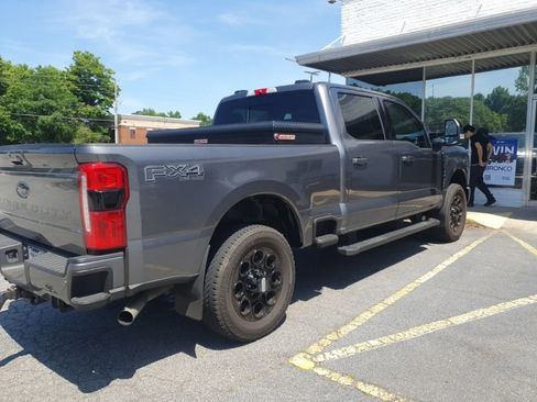 Used 2026 Ford F250 Lariat w/ Black Appearance Package AWD/4WD image 2