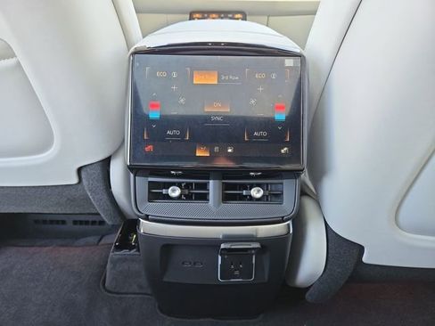 New 2026 Cadillac Vistiq Luxury image 35