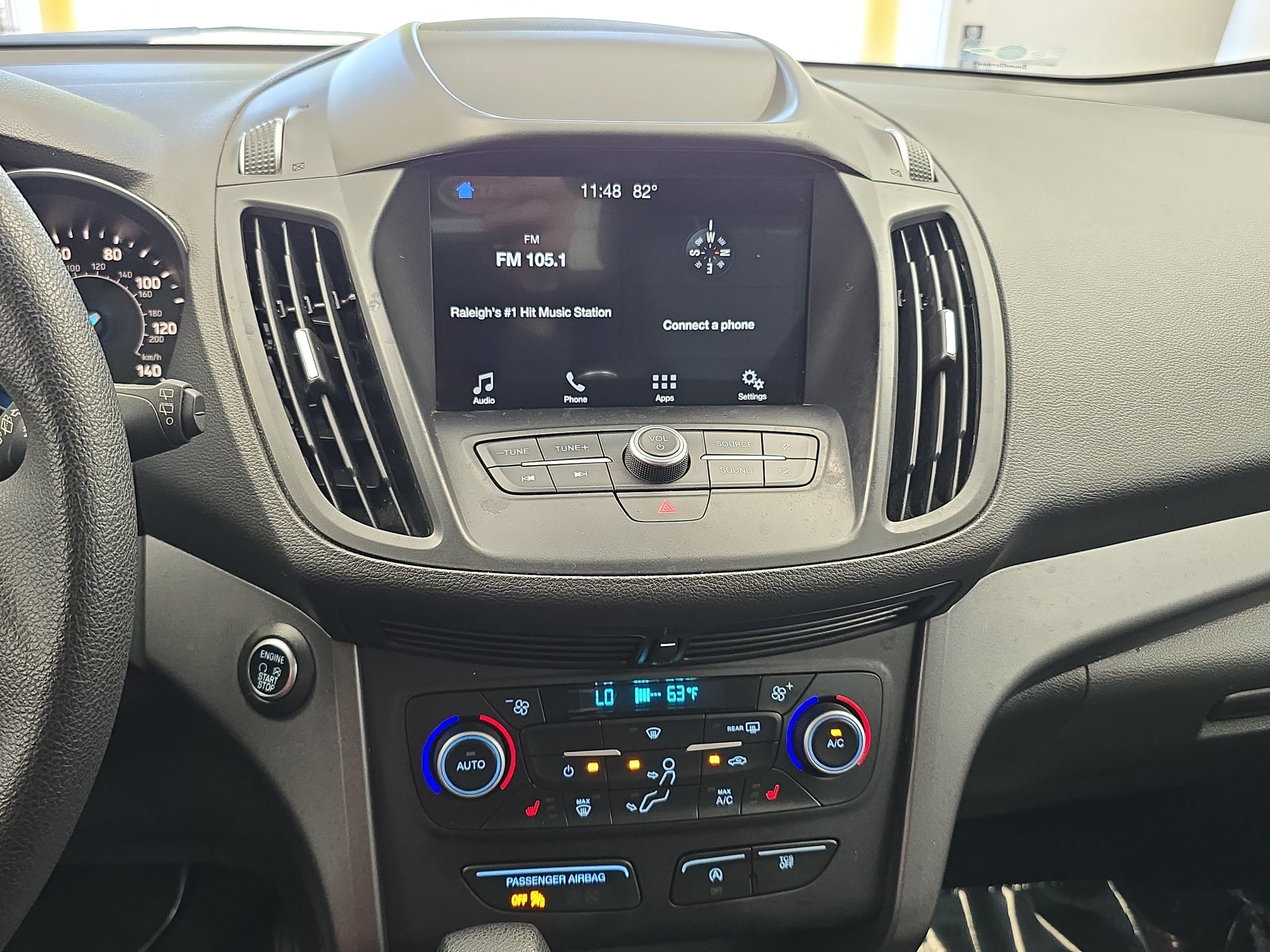 Used 2019 Ford Escape SE FWD image 19