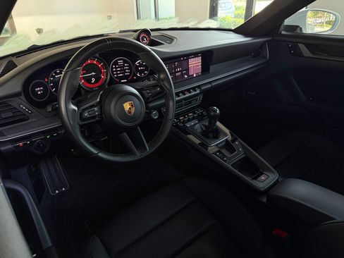 Used 2021 Porsche 911 Carrera 4S AWD/4WD image 33