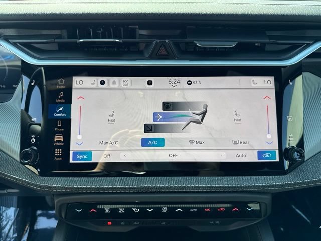 New 2026 Jeep Cherokee Laredo AWD/4WD image 13