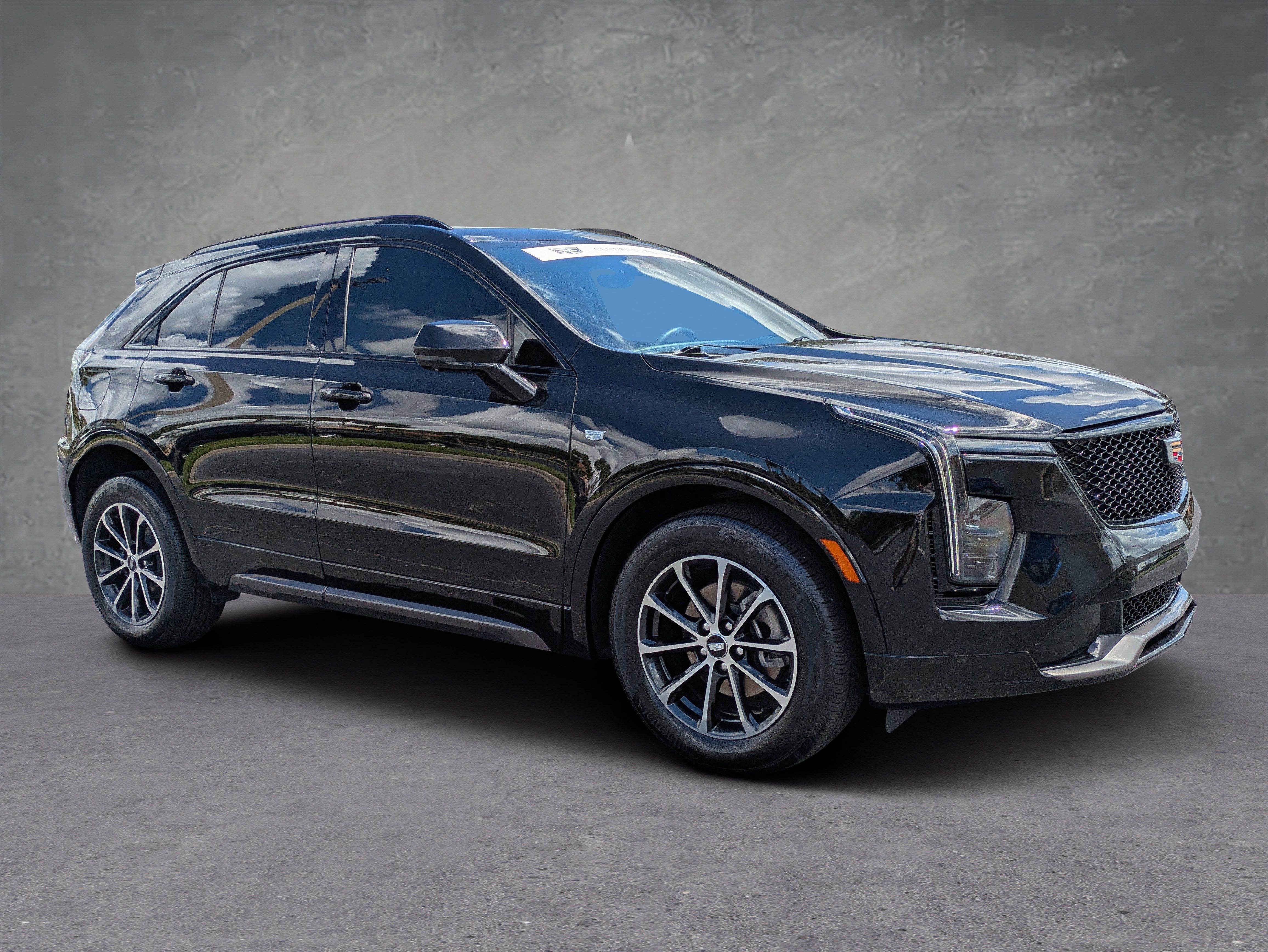 Certified 2024 Cadillac XT4 Sport FWD image 5