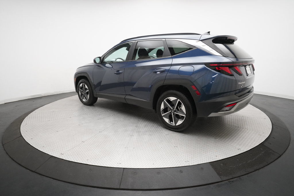 Used 2025 Hyundai Tucson SEL AWD/4WD image 32