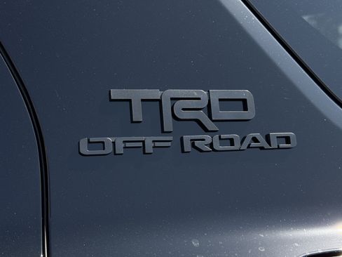 New 2026 Toyota 4Runner TRD Off-Road Premium AWD/4WD image 12