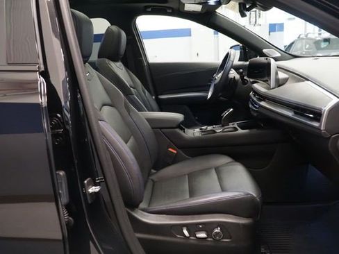 Certified 2024 Cadillac XT4 Sport AWD/4WD image 14