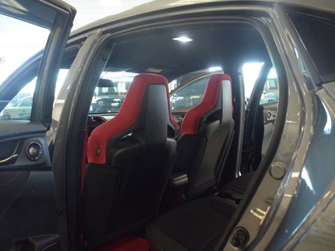 Used 2018 Honda Civic Type R image 75