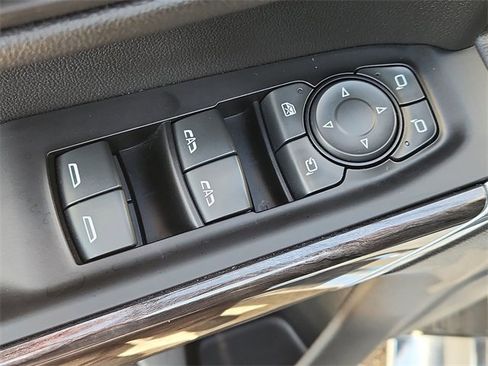 Used 2020 Chevrolet Silverado 1500 LTZ w/ LTZ Texas Edition image 24