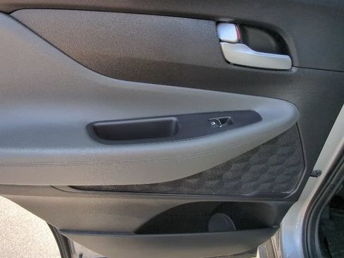 Used 2022 Hyundai Santa Fe SEL w/ Convenience Package FWD image 24