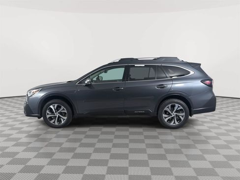 Used 2020 Subaru Outback Touring AWD/4WD image 4