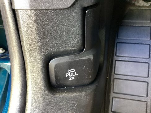 Used 2020 Ford Escape Titanium AWD/4WD image 66