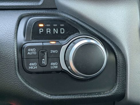 Used 2022 RAM 1500 Big Horn AWD/4WD image 18