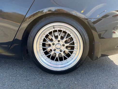 Used 2018 Acura TLX V6 SH-AWD image 3