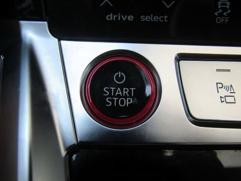 Used 2023 Audi e-tron S Premium Plus w/ Black Optic Package image 45