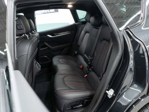 Used 2023 Maserati Levante Modena AWD/4WD image 29