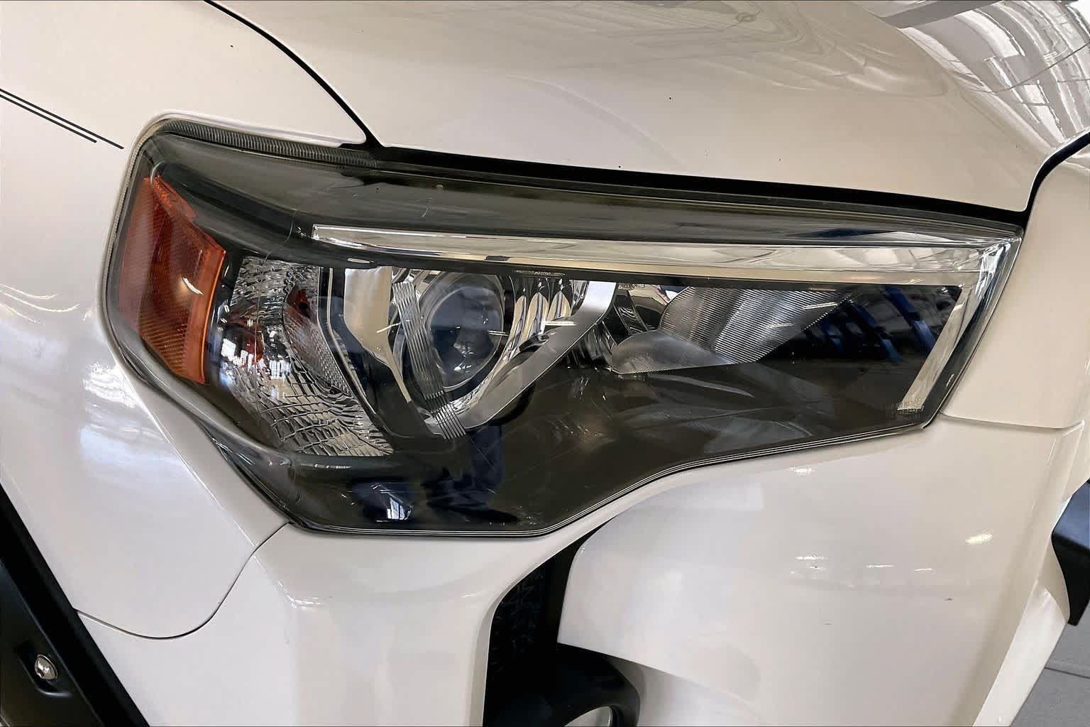 Used 2020 Toyota 4Runner SR5 Premium RWD image 24