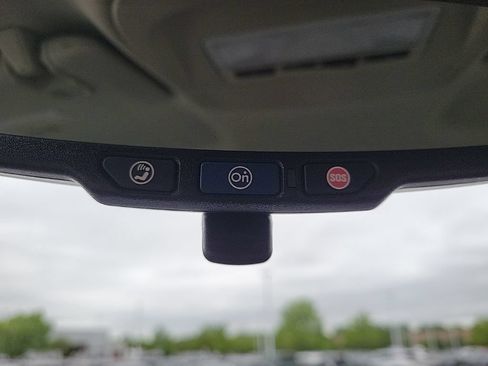 Used 2020 Chevrolet Colorado LT w/ LT Convenience Package AWD/4WD image 32