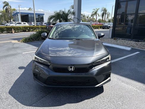 Used 2024 Honda Civic EX image 3