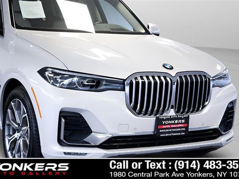 Used 2022 BMW X7 xDrive40i w/ Executive Package AWD/4WD image 81