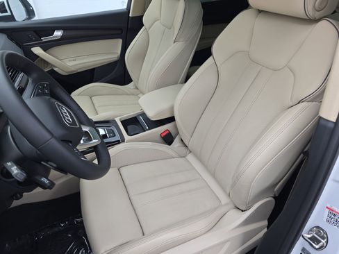 Used 2024 Audi Q5 2.0T Prestige image 15