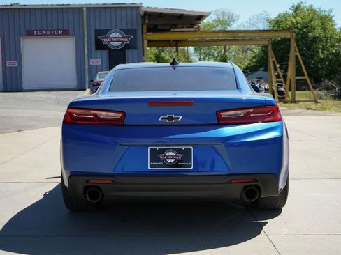 Used 2016 Chevrolet Camaro LT w/ Technology Package image 13