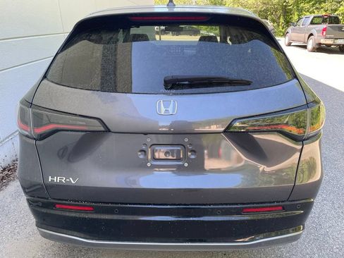 Certified 2024 Honda HR-V EX-L image 7